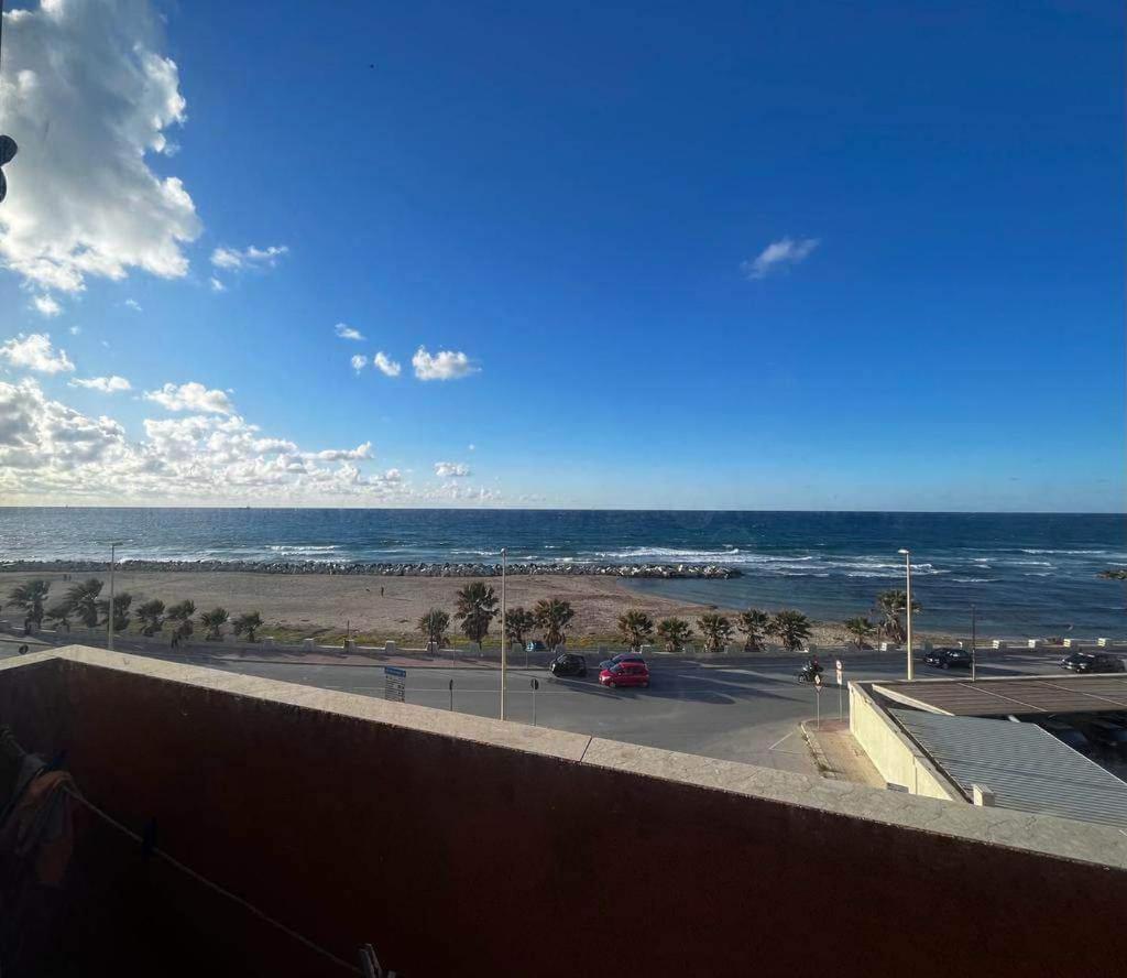 Brezza Di Tramontana Apartment Trapani Luaran gambar