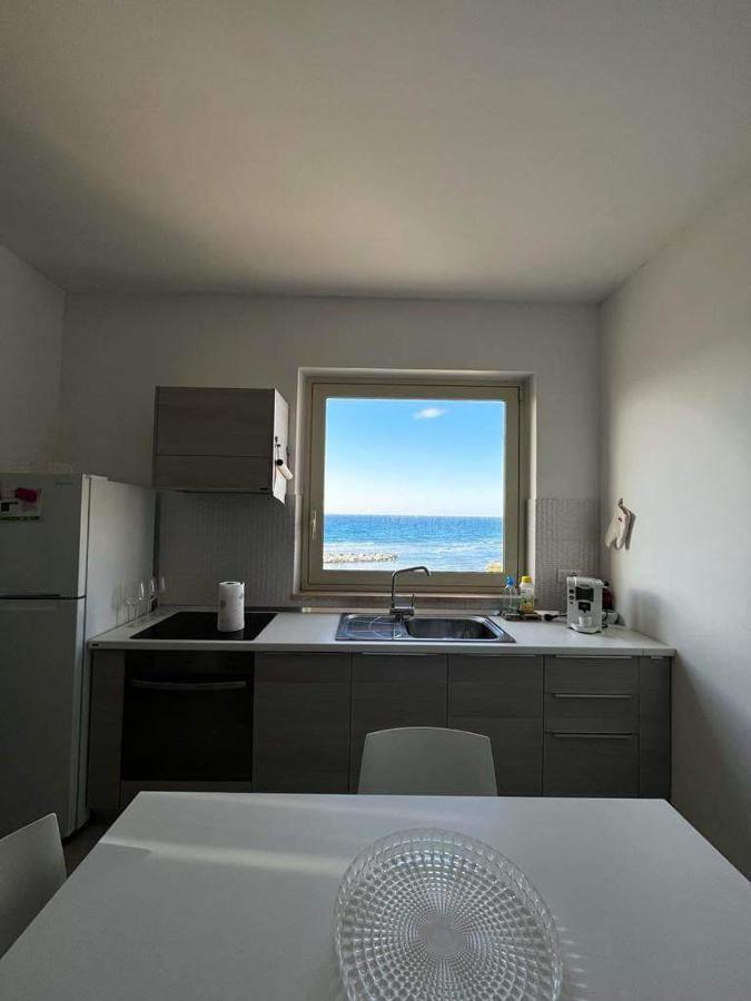 Brezza Di Tramontana Apartment Trapani Luaran gambar